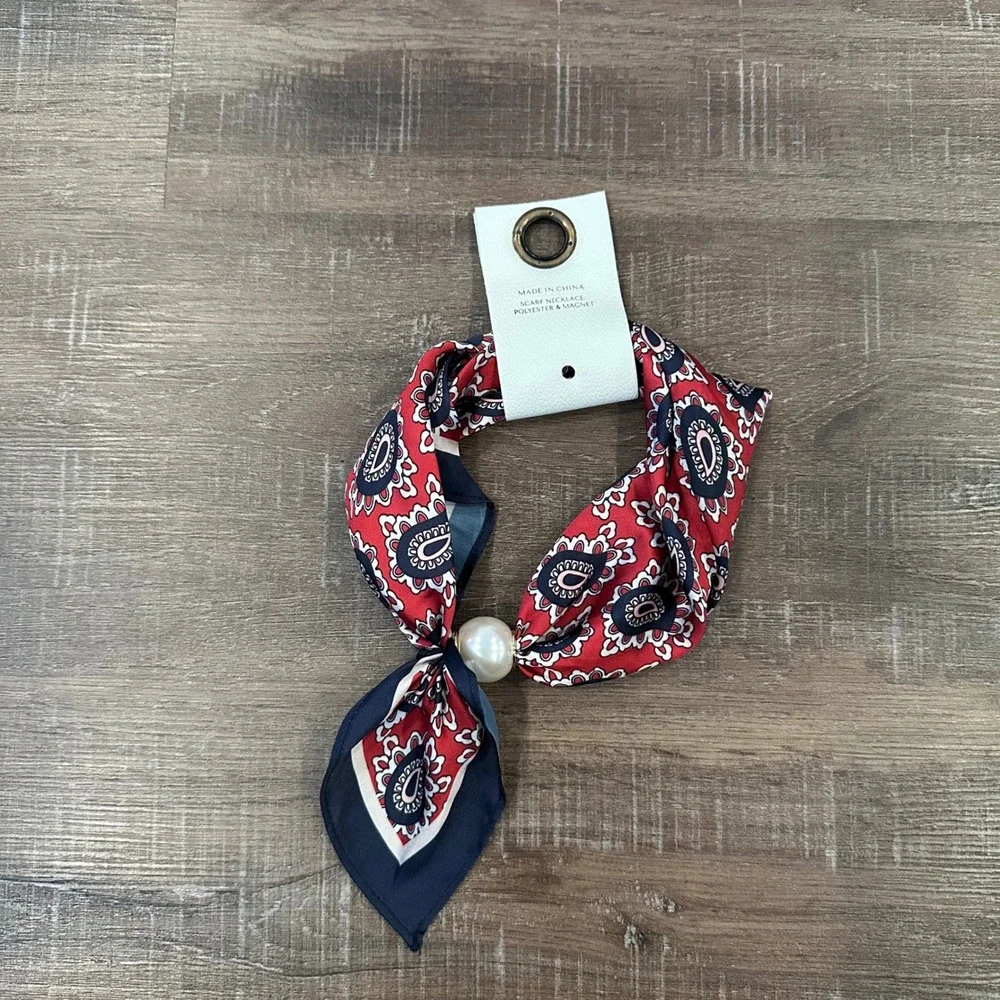 Paisley Scarf Necklace Magnetic Faux Pearl Red Blue Clavicle Women Parisian
